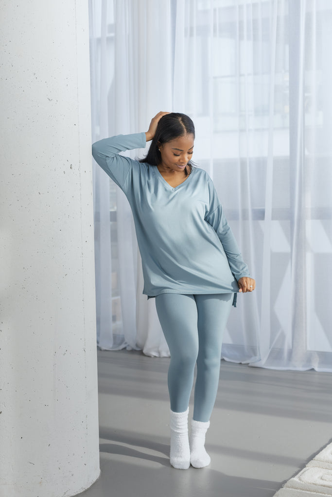 Powder blue Microfiber Legging Set
A soft, stretchy legging set made from smooth microfiber fabric. Designed for comfort with a second-skin feel and a flexible fit.